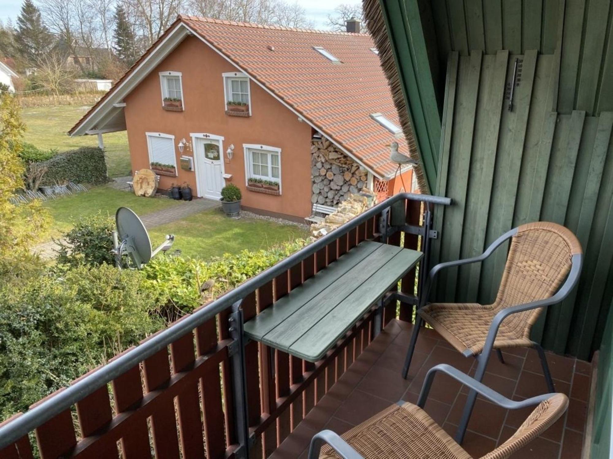 Ferienwohnung Nr 07 Og Spitzboden Born Luaran gambar